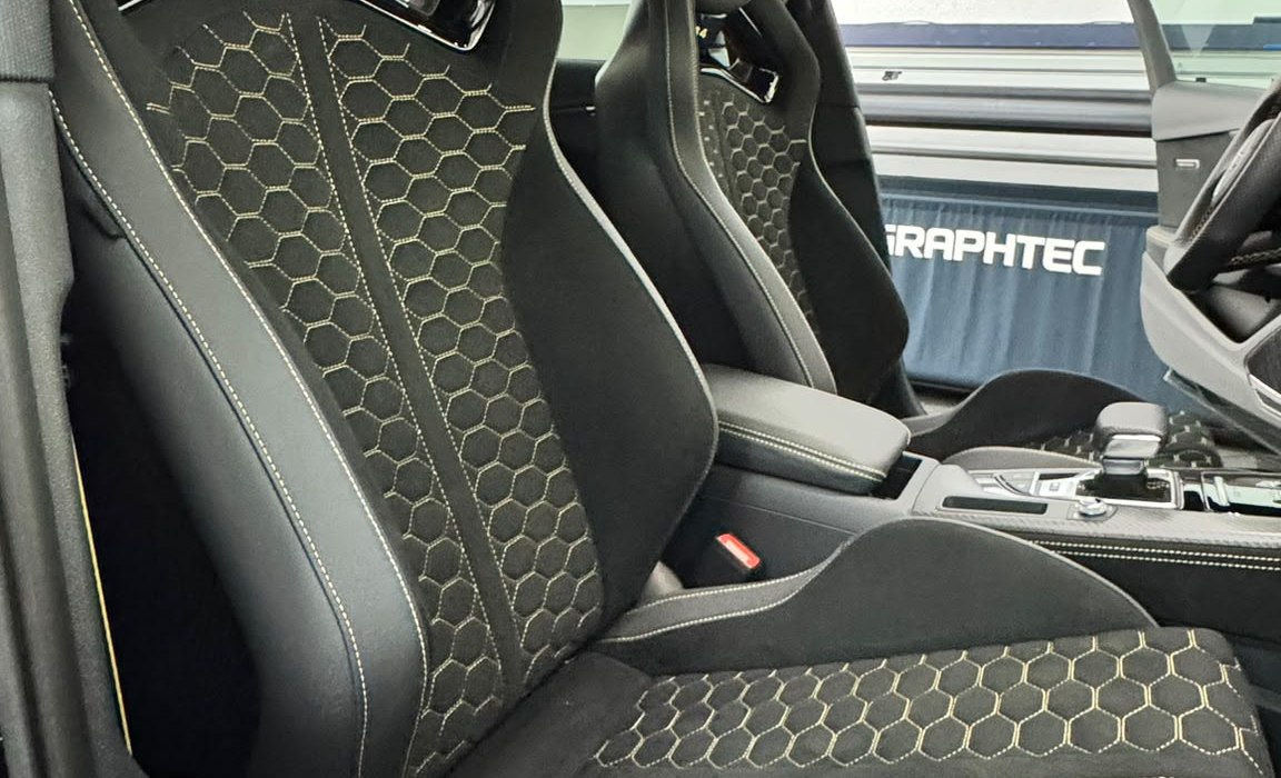 Interior de un Audi RS4 impecable tras una Limpieza Luxury completa en ORION PREMIUM CAR Donostia